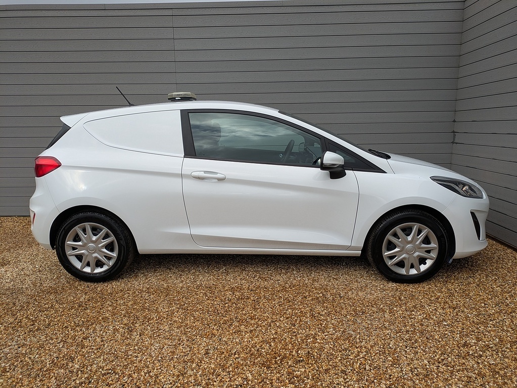 Ford Fiesta Tdci White #5