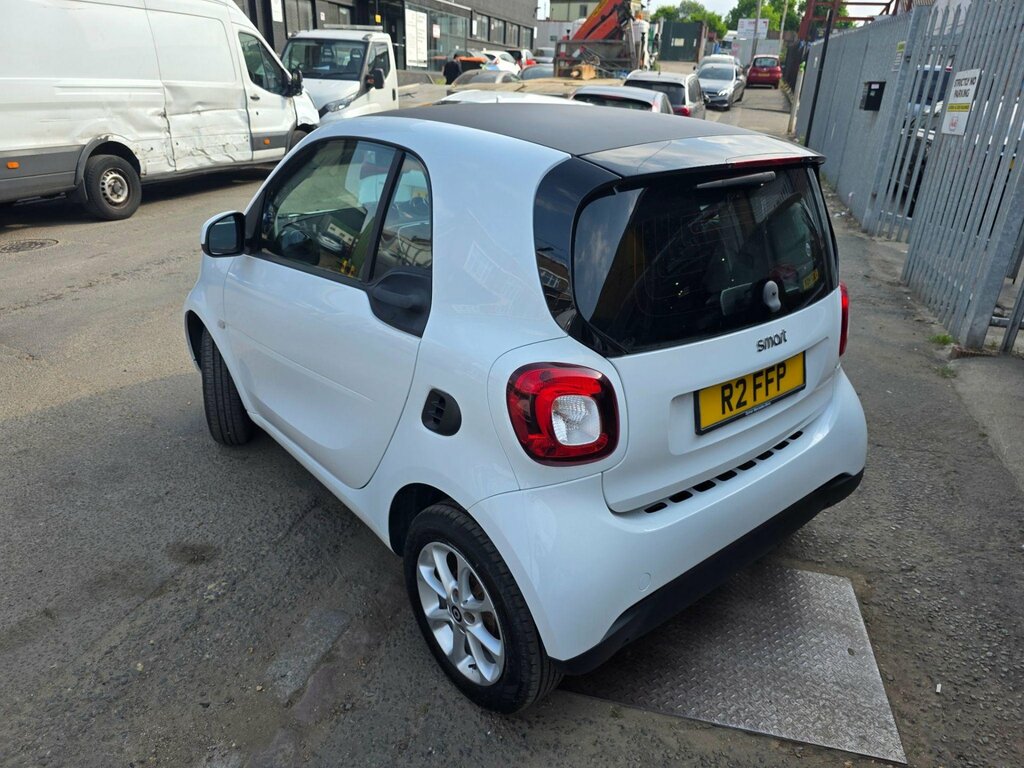 Smart Fortwo 1.0 Passion Twinamic Euro 6 Ss White #3