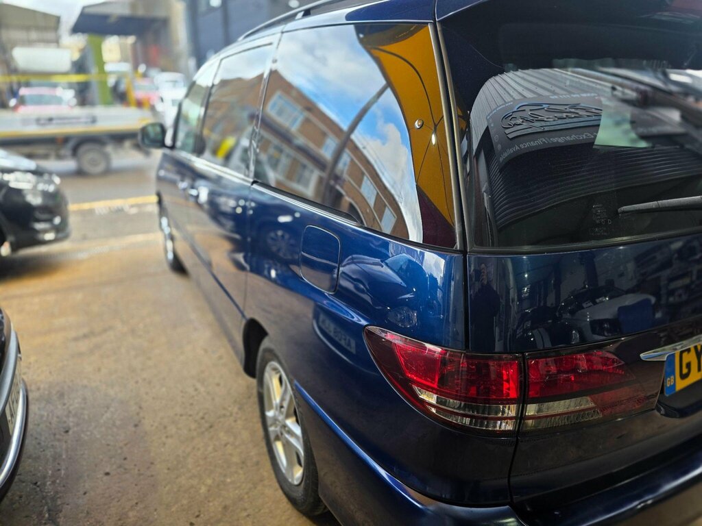 Toyota Previa T Spirit Beige #43