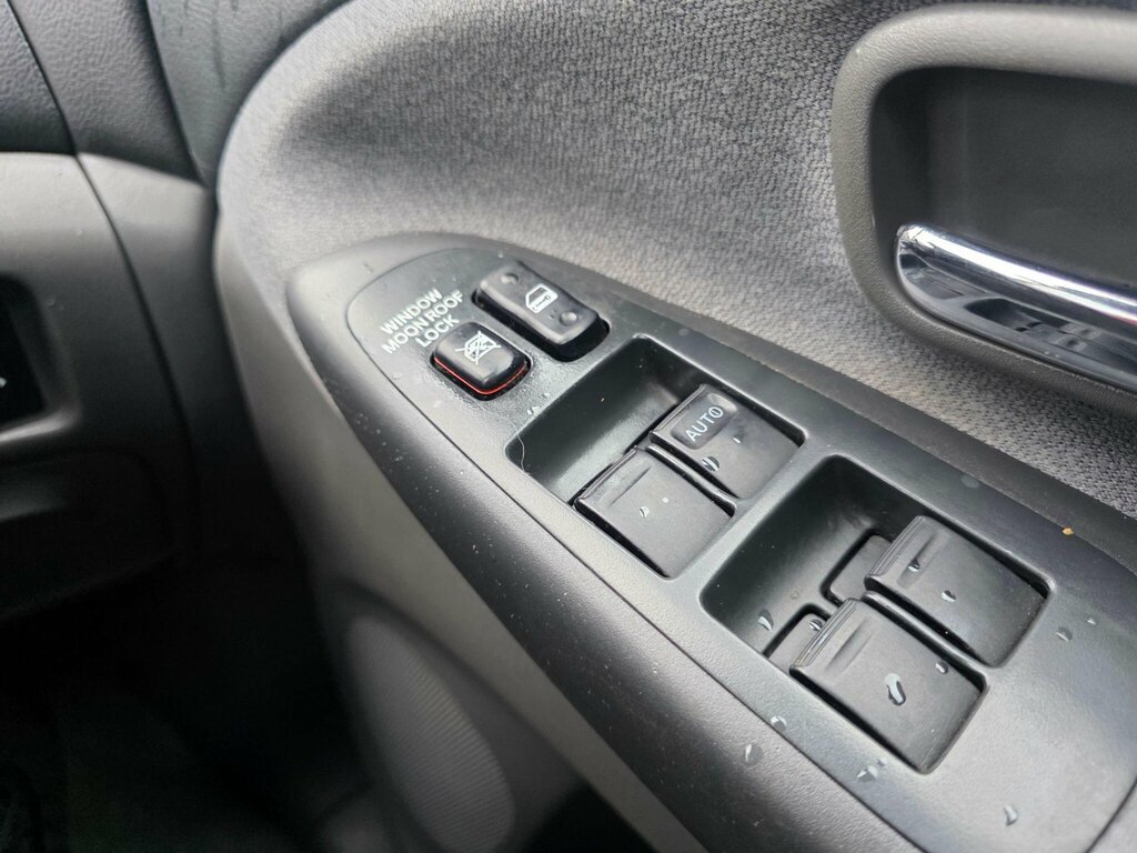 Toyota Previa T Spirit Beige #35