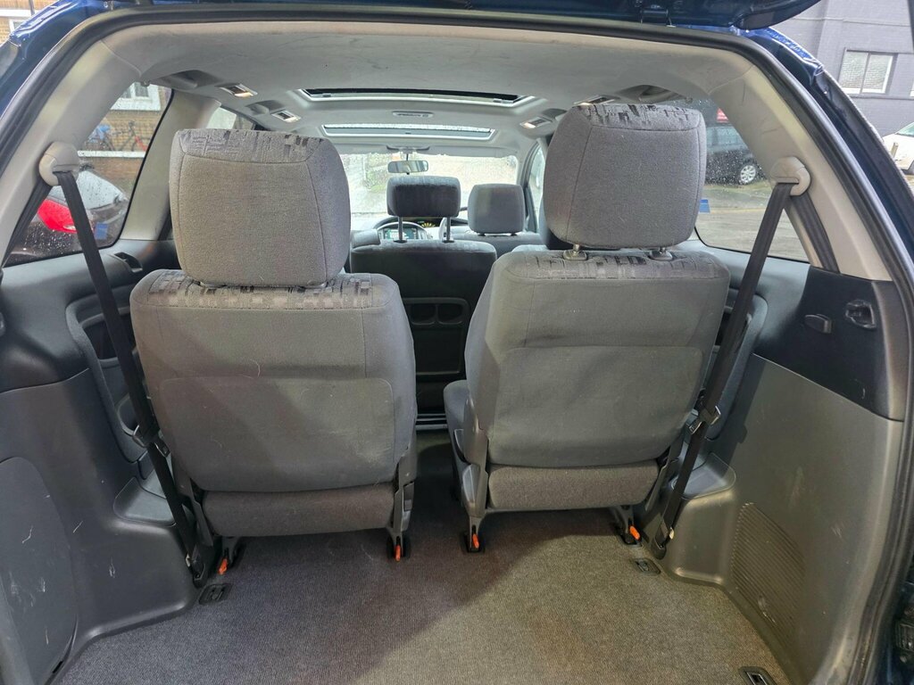 Toyota Previa T Spirit Beige #17