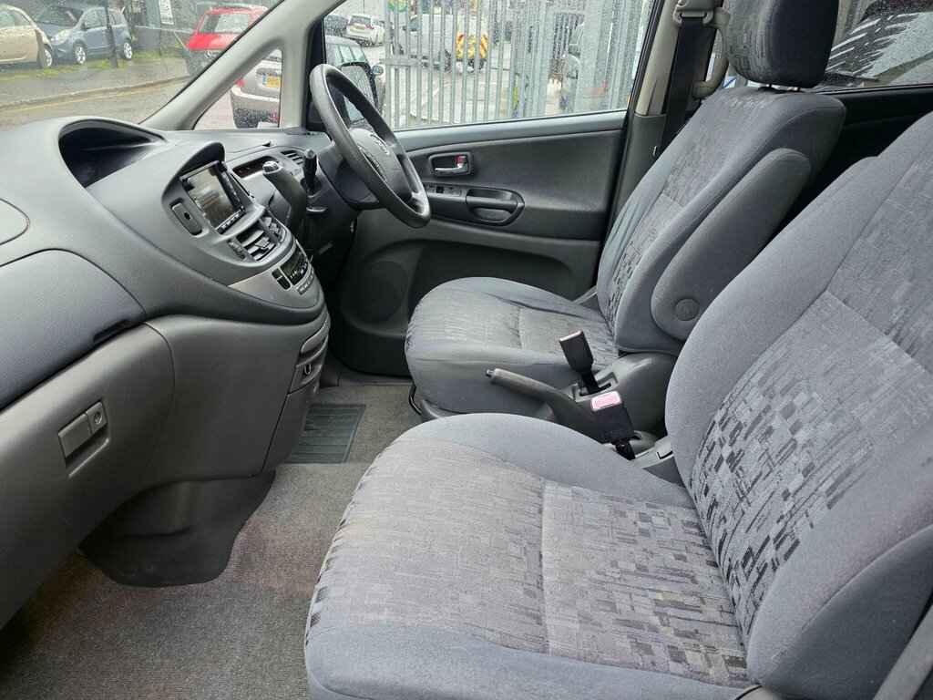 Toyota Previa T Spirit Beige #56