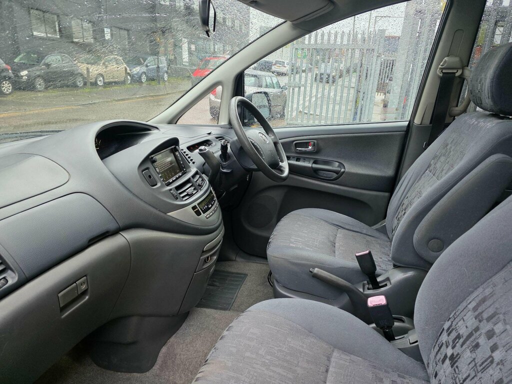 Toyota Previa T Spirit Beige #55