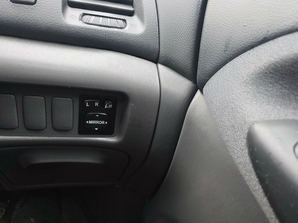 Toyota Previa T Spirit Beige #33