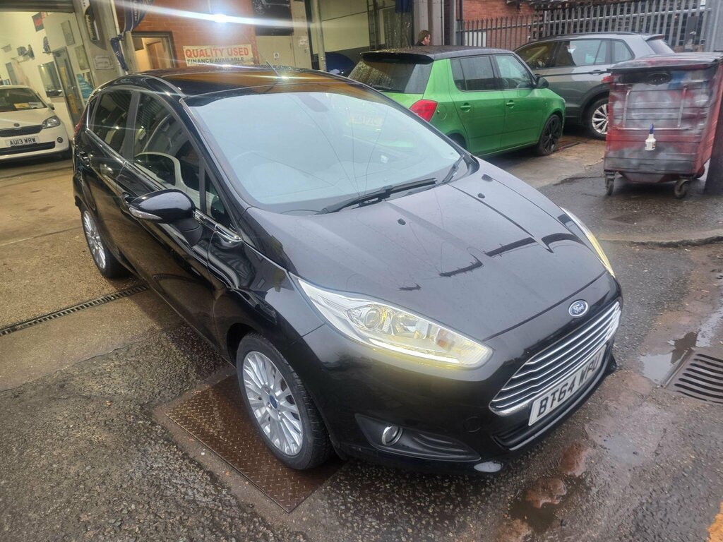 Ford Fiesta 1.6 Titanium Powershift Euro 5 BT64WPU Black #3