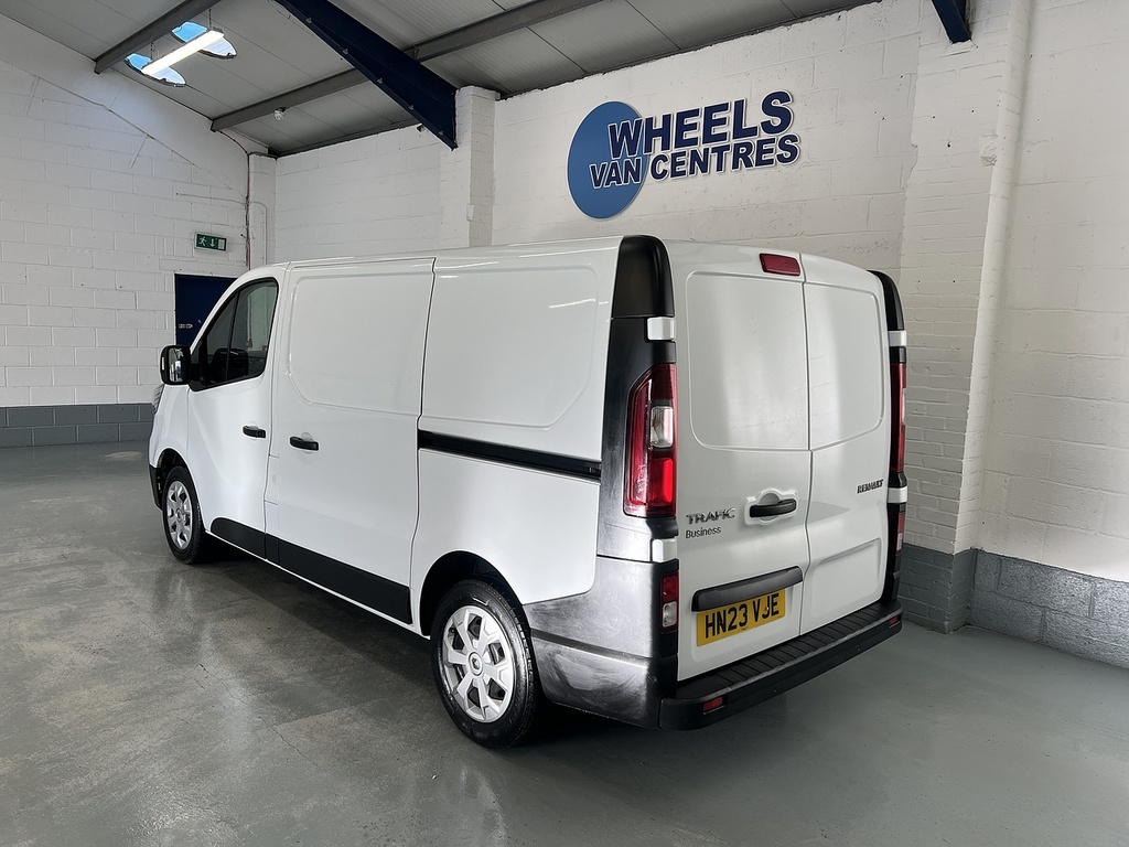 Renault Trafic 2.0 Dci Blue Sl28 Business Panel Van Ma HN23VJE White #3