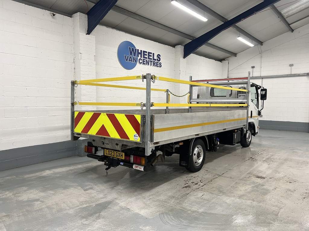 Isuzu D N35 1.9 Dropside LO23GXH White #2