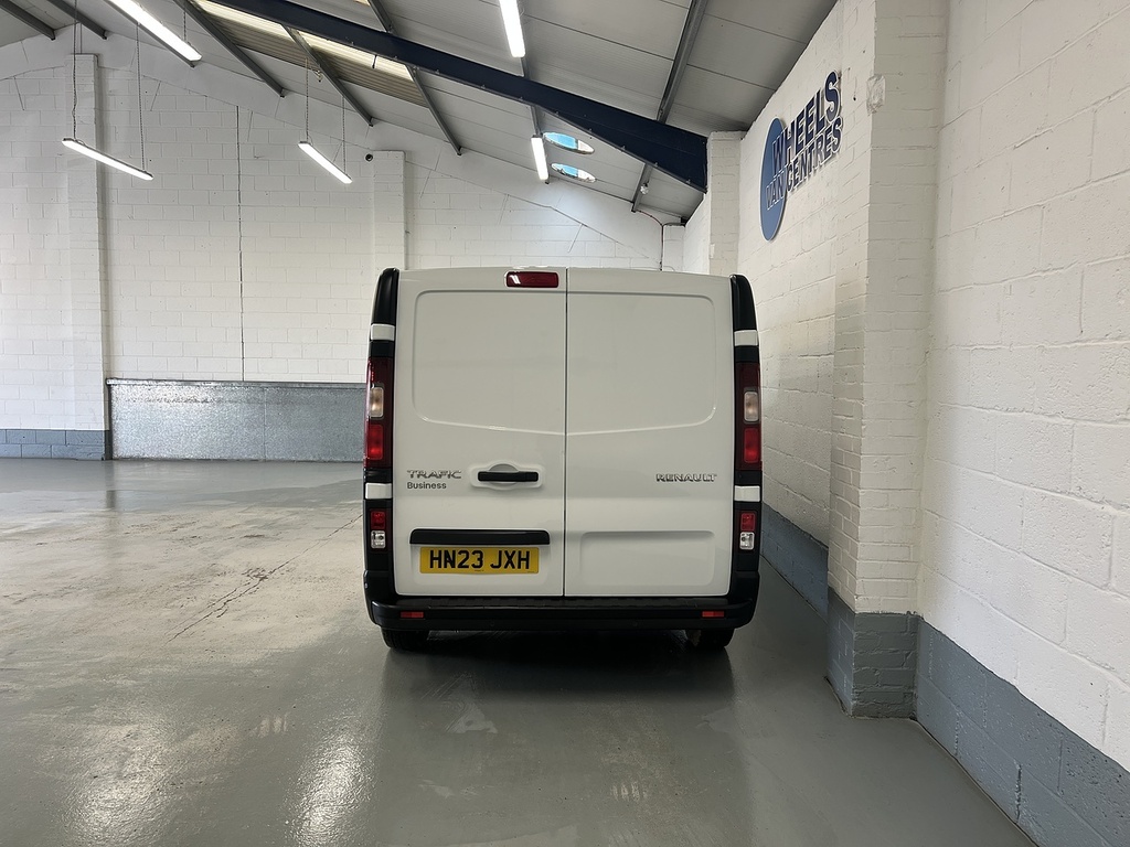 Renault Trafic 2.0 Dci Blue Sl28 Business Panel Van Ma HN23JXH White #4