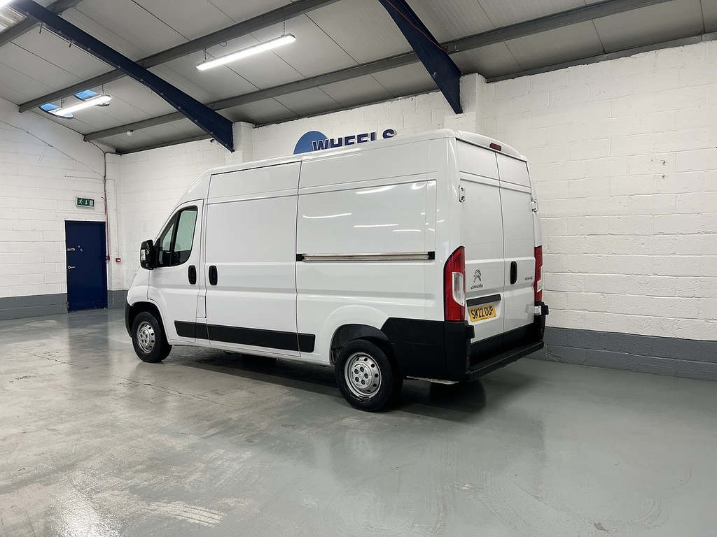 Citroen Relay 2.2 Bluehdi 35 Enterprise Panel Van Man SM22OUP White #3