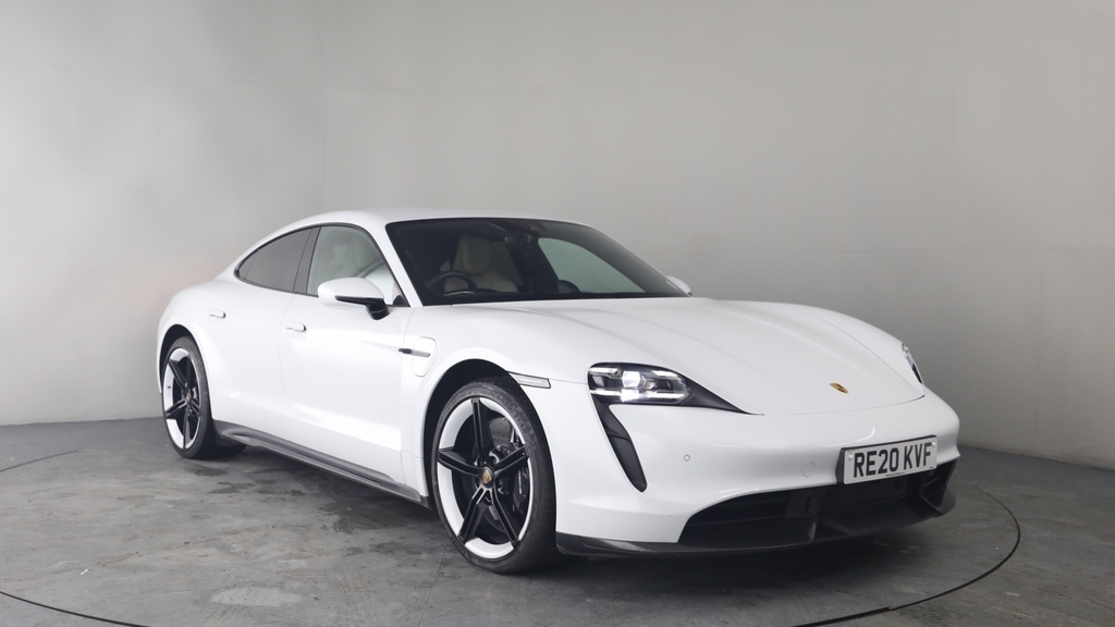 Porsche Taycan 560Kw Turbo S 93Kwh White
