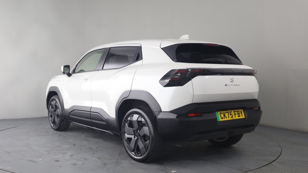 Suzuki Vitara 61Kwh Ultra Suv 174 Ps CK75FBY White #2
