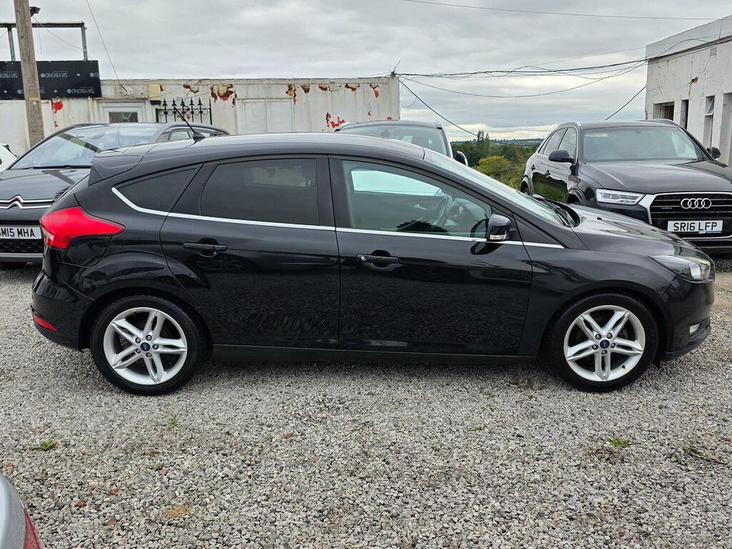 Ford Focus Hatchback 1.5 Tdci Zetec Edition 201717 WO17WDM Black #6