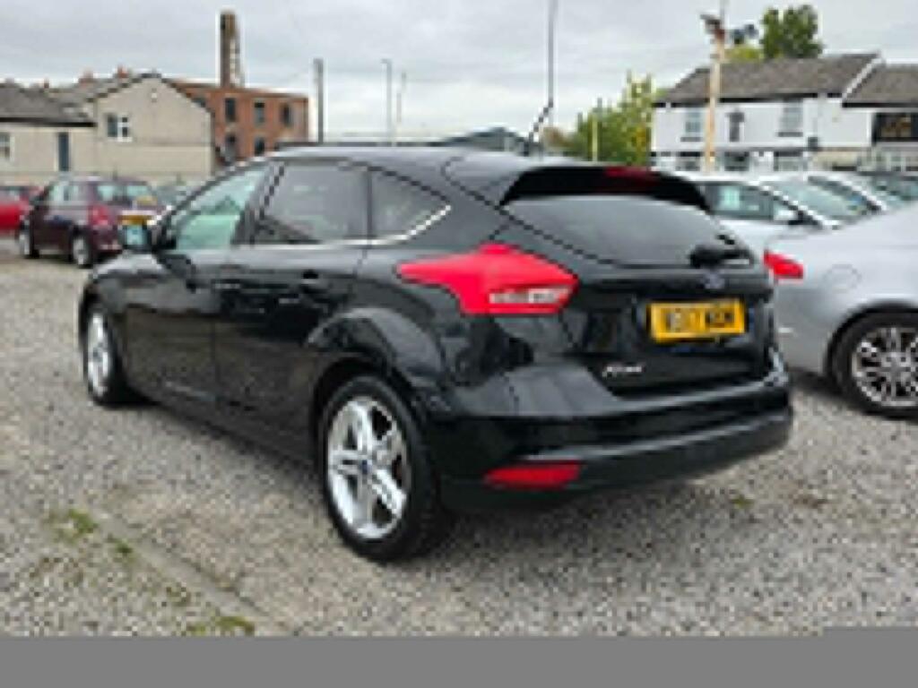 Ford Focus Hatchback 1.5 Tdci Zetec Edition 201717 WO17WDM Black #4