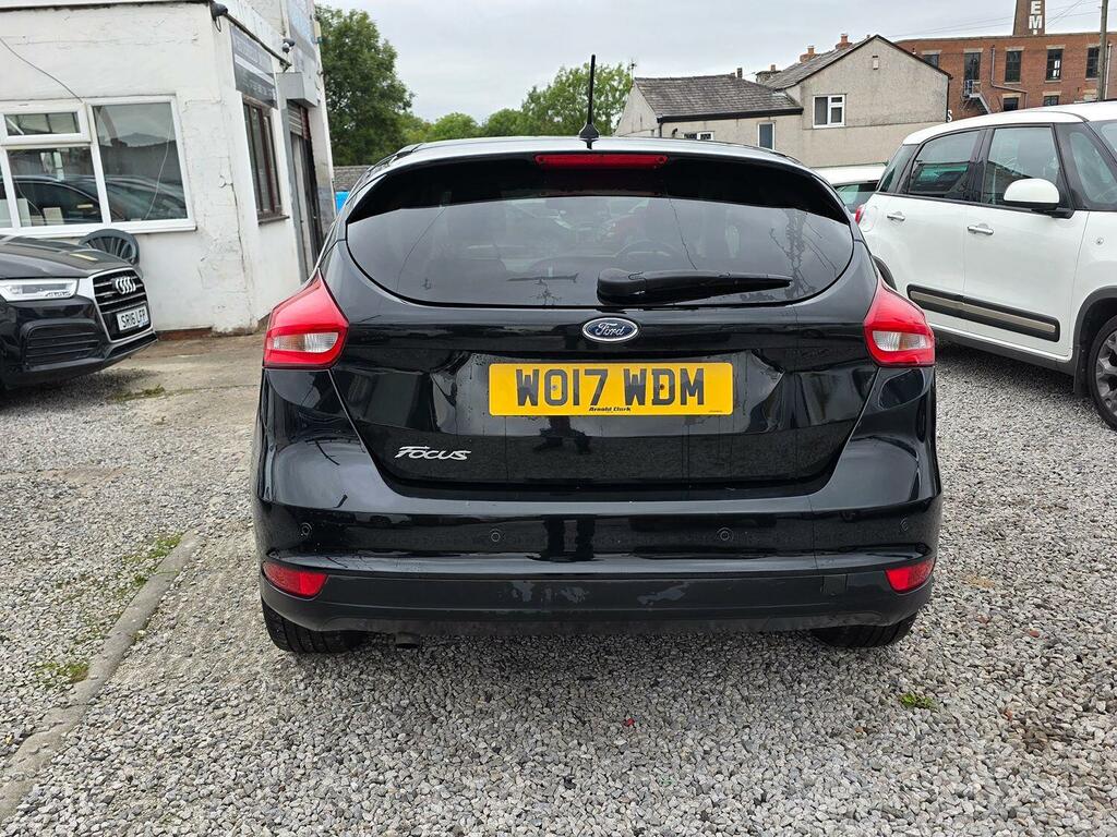 Ford Focus Hatchback 1.5 Tdci Zetec Edition 201717 WO17WDM Black #5