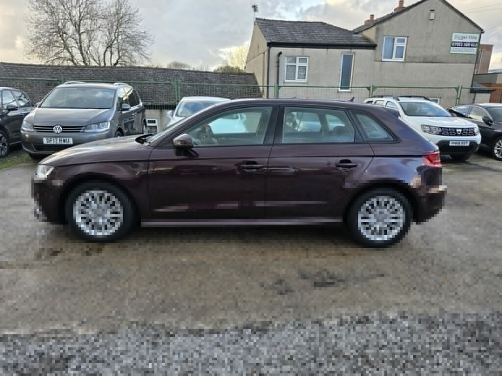 Audi A3 Hatchback 1.6 Tdi Ultra Se Technik 201565 RJ65HJE Red #5