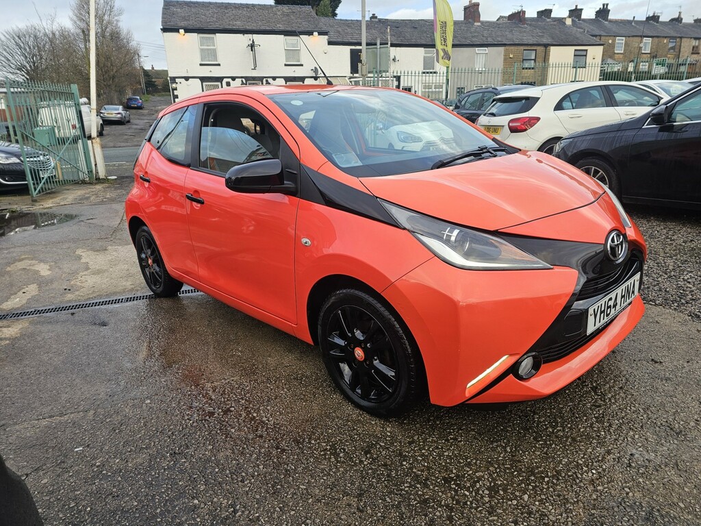 Toyota Aygo Hatchback 1.0 Vvt-i X-cite 201464 YH64HNA Orange #2