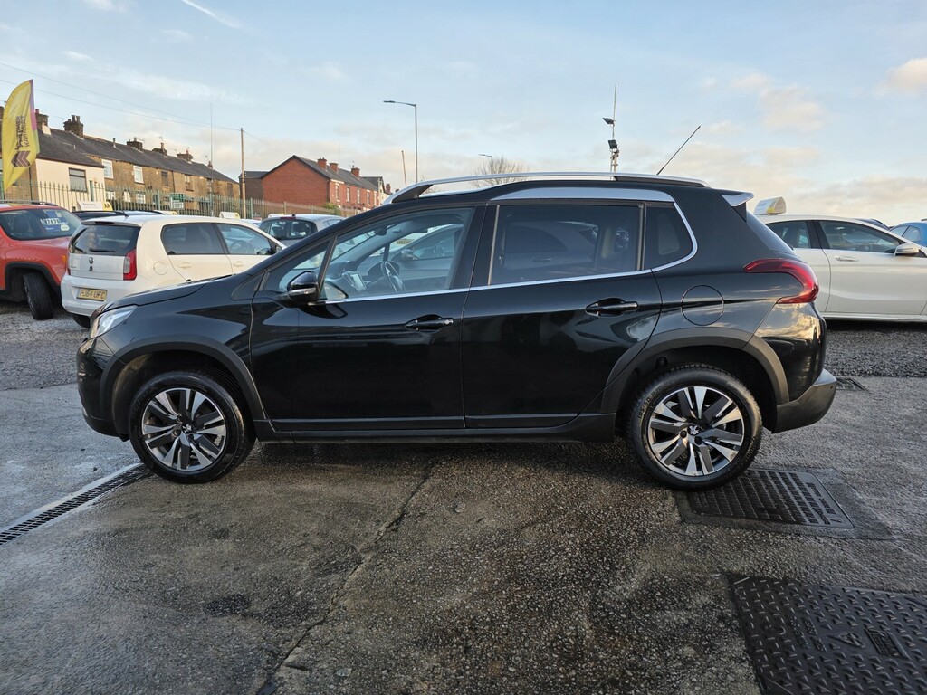 Peugeot 2008 Suv 1.2 Puretech Allure 201666 DU66OTB Black #4