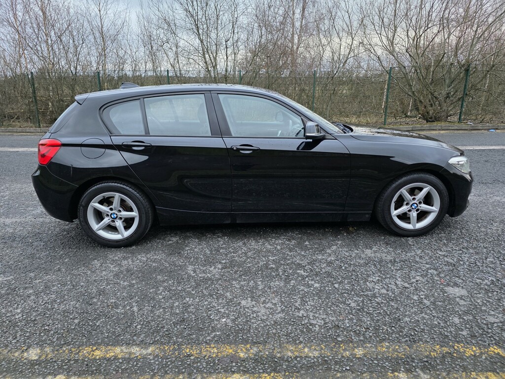 BMW 1 Series Hatchback 1.5 116D Ed Plus 5-Door 201666 FE66ZWN Black #4