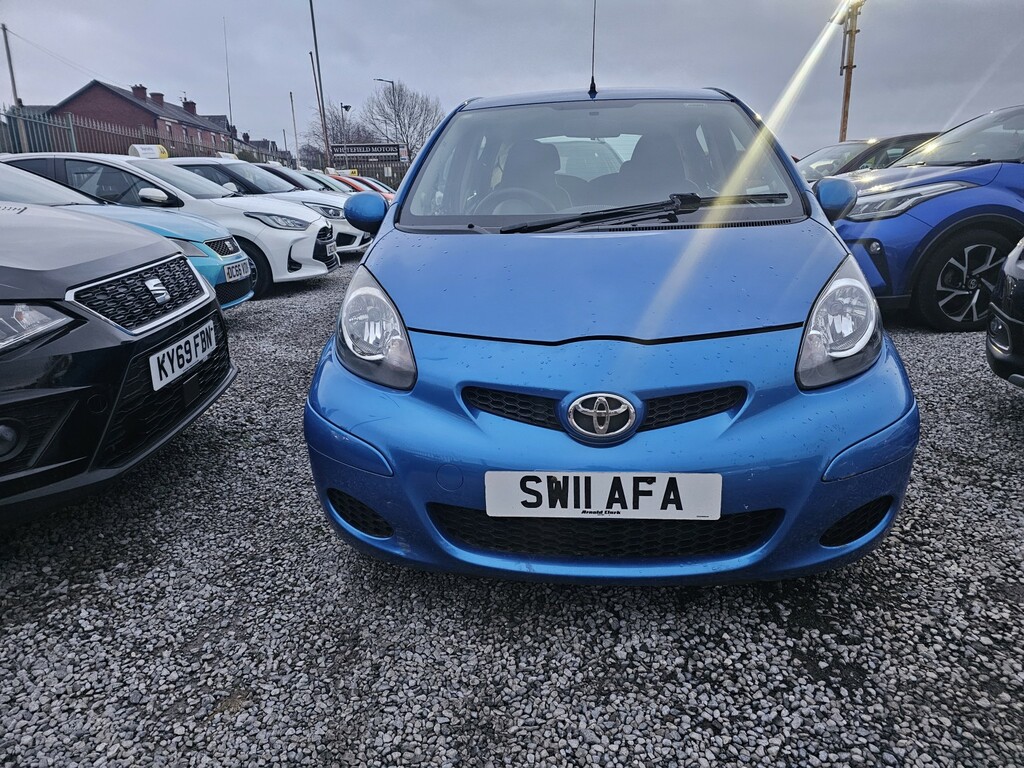 Toyota Aygo Hatchback 1.0 Vvt-i Blue 201111 Blue