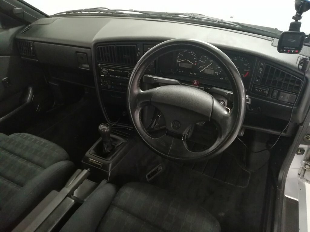 Volkswagen Corrado Coupe Silver #6