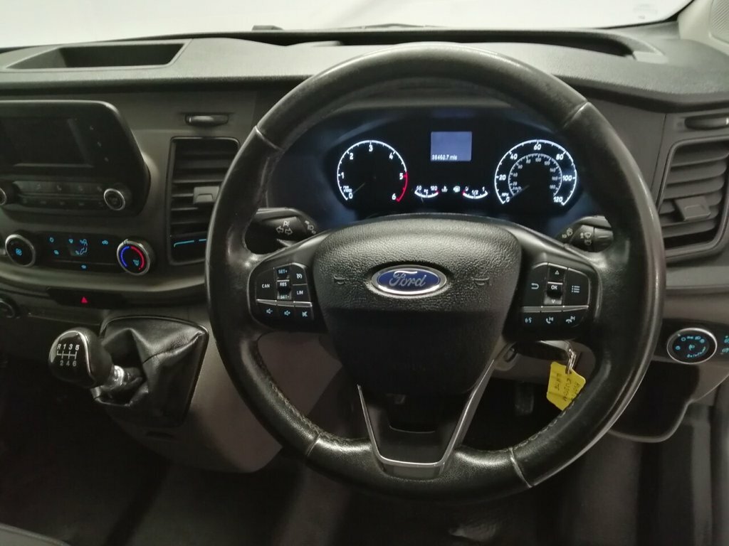 Ford Transit Custom 2L Trend HV69VZK White #5
