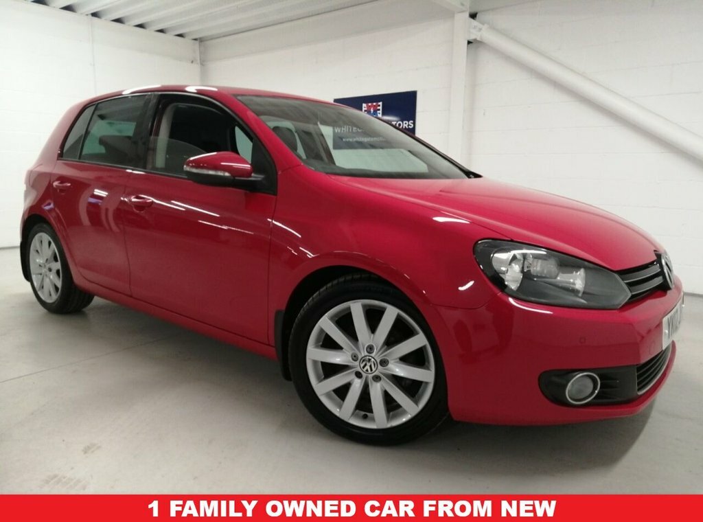 Volkswagen Golf 2L Gt Red