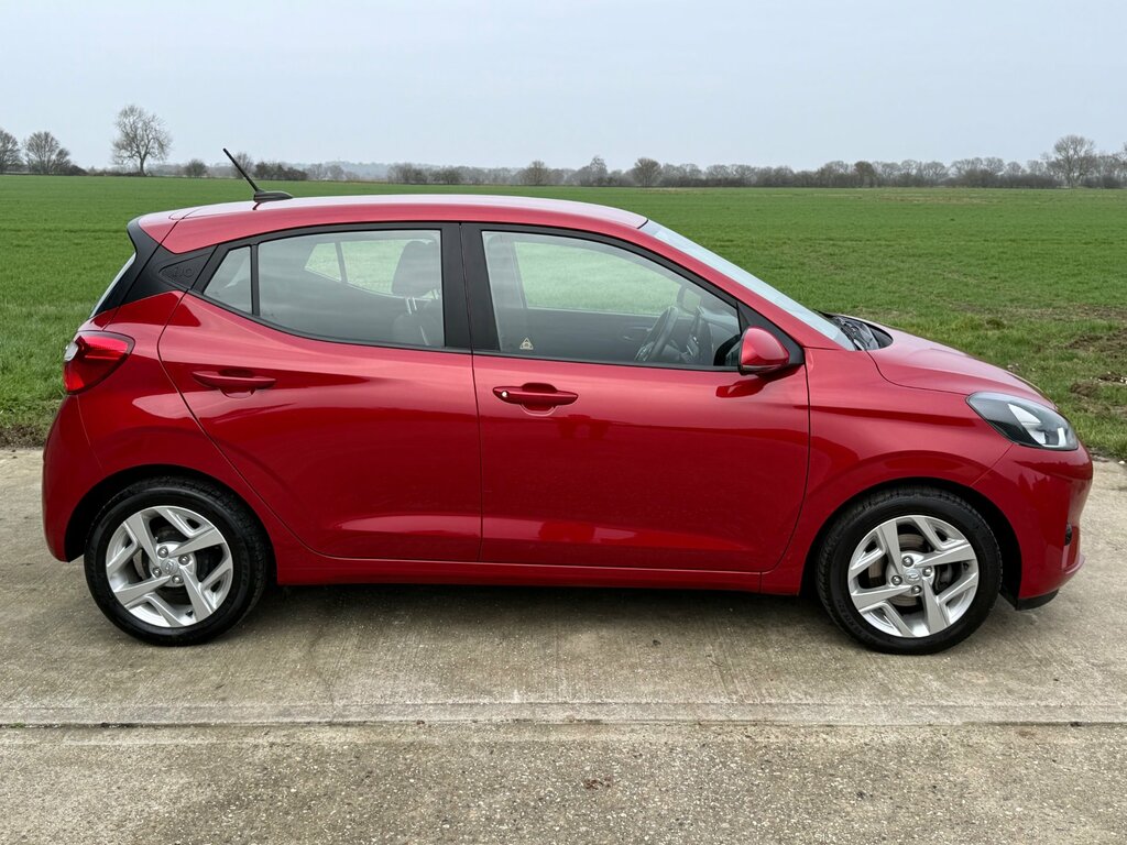 Hyundai I10 1.0 Se Connect Hatchback Euro 6 EN72FHR Red #4