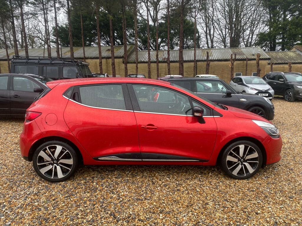 Renault Clio Suv 0.9 Dynamique Nav Tce 90 2016 WU16FUO Black #5