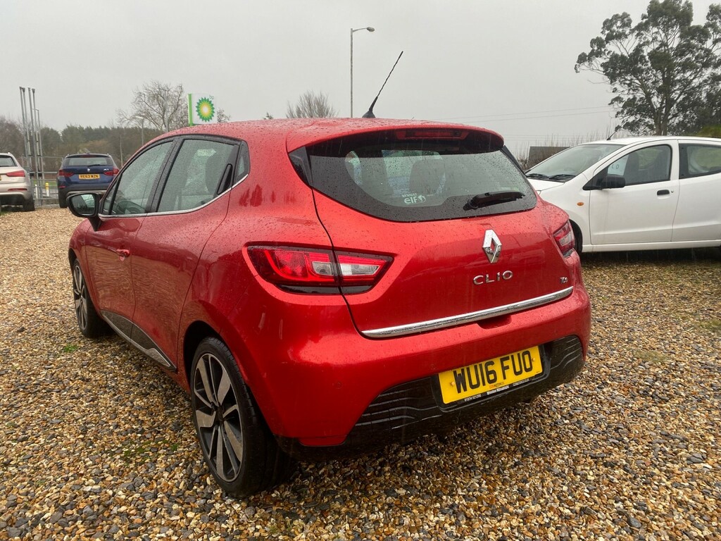 Renault Clio Suv 0.9 Dynamique Nav Tce 90 2016 WU16FUO Black #2