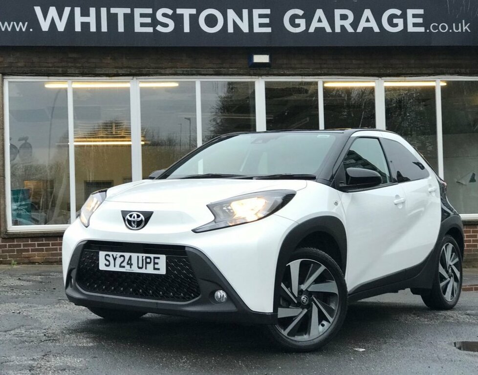 Toyota Aygo X 1L Edge SY24UPE White #4