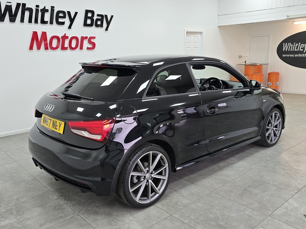 Audi A1 Tfsi Cod Black Edition WN67NLY Black #3