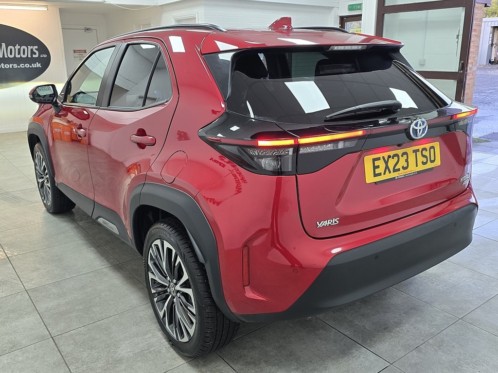 Toyota Yaris Cross Vvt-h Excel EX23TSO Red #5