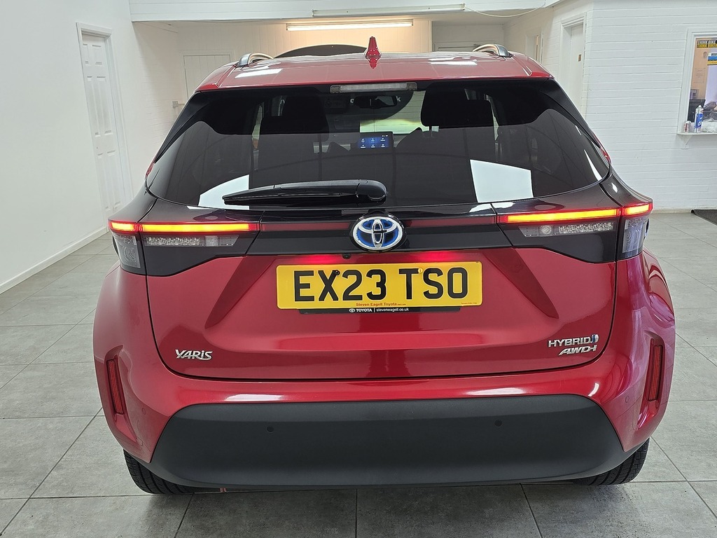 Toyota Yaris Cross Vvt-h Excel EX23TSO Red #4