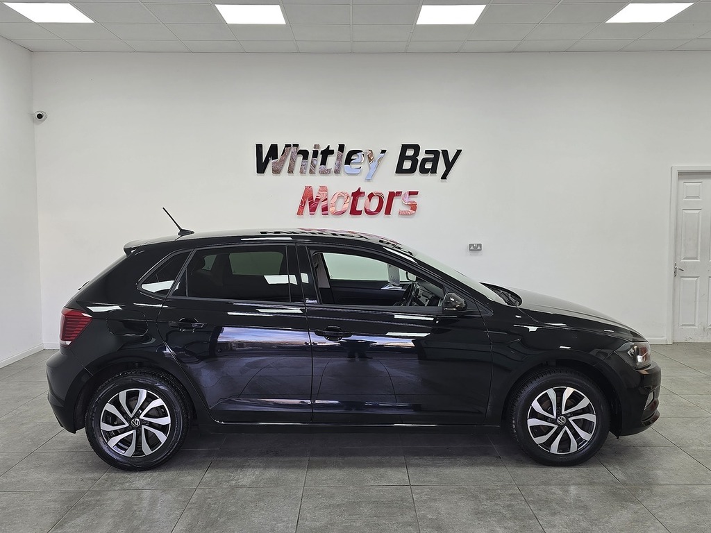 Volkswagen Polo Tsi Active ND71KHB Black #2