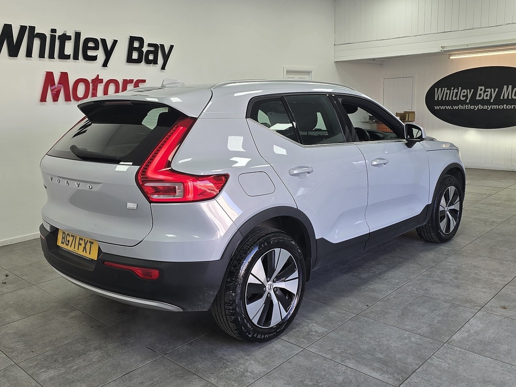 Volvo XC40 H T4 Inscription Expression BG71FXT Silver #3