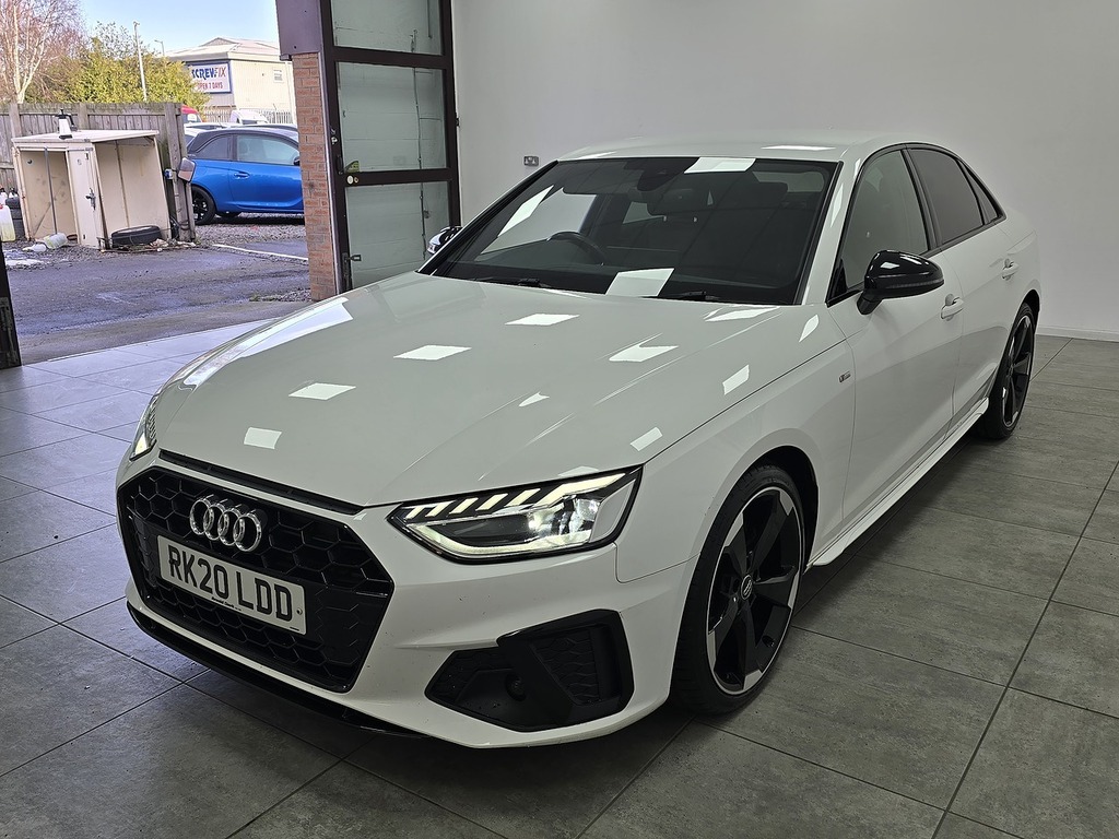 Audi A4 Tdi Black Edition RK20LDD White #6
