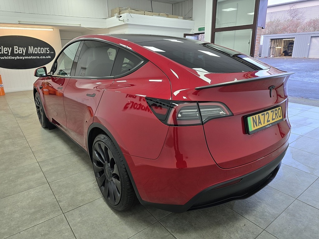 Tesla Model Y Performance NA72ZRO Red #2