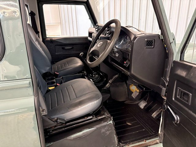 Land Rover Defender 110 2008 2.4 Tdci 110 Mwb Scab Pickup 4Wd Green #6