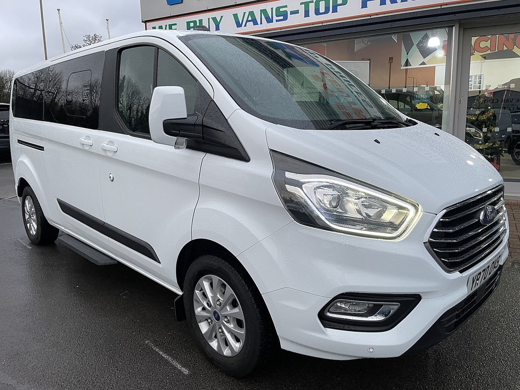 Ford Tourneo Custom 2.0 320 Ecoblue Zetec Minibus Double Cab Diese White #3