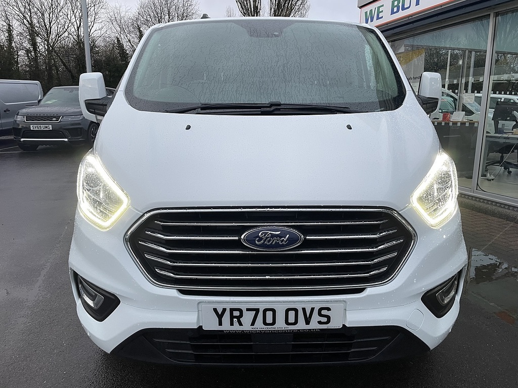 Ford Tourneo Custom 2.0 320 Ecoblue Zetec Minibus Double Cab Diese White #4