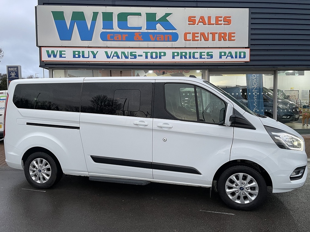 Ford Tourneo Custom 2.0 320 Ecoblue Zetec Minibus Double Cab Diese White #2