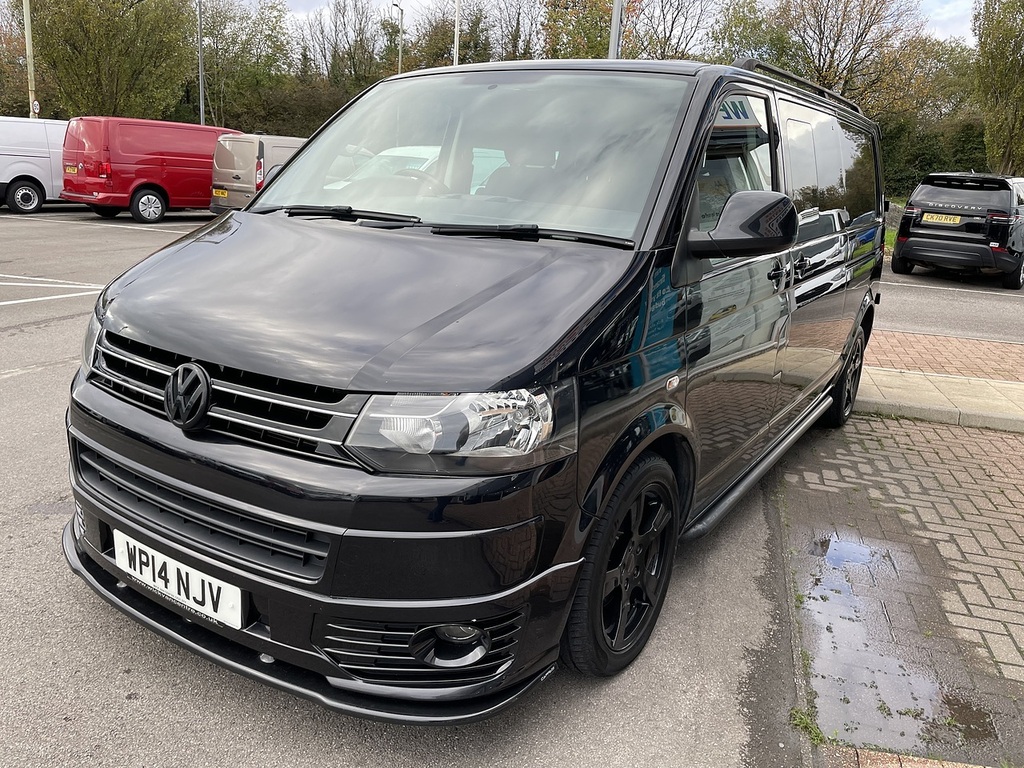 Volkswagen Transporter 2.0 Tdi T32 Highline Kombi L2 H1 Black #4