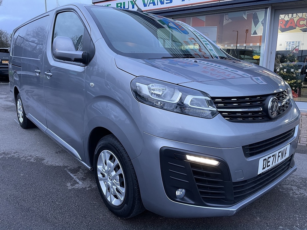 Vauxhall Vivaro 2.0 Turbo D 3100 Sportive Panel Van Man Grey #2