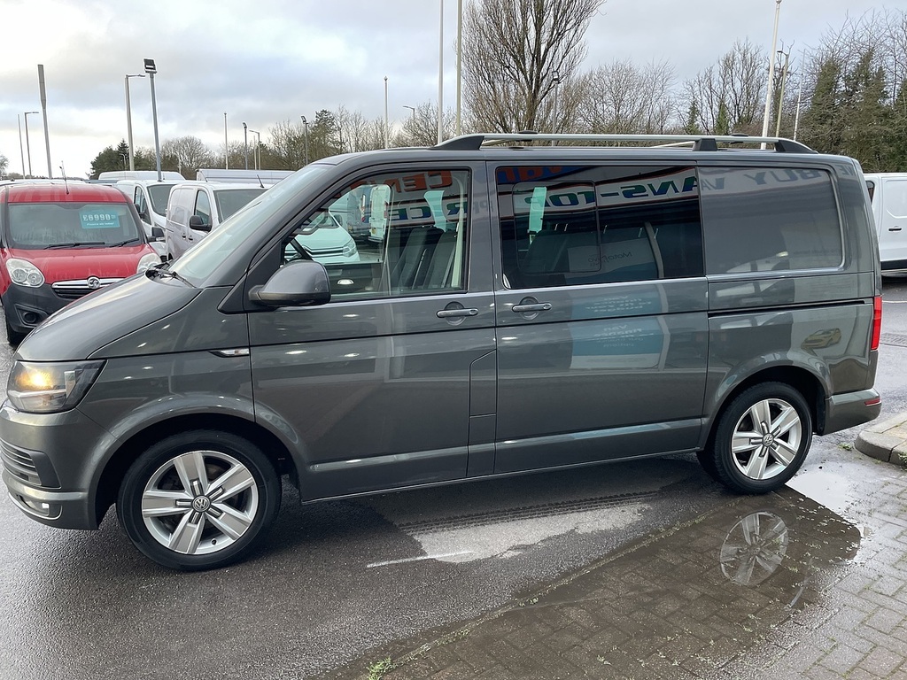 Volkswagen Transporter 2.0 Tdi T32 Bluemotion Tech Highline Kombi Double VF16OTB Grey #6