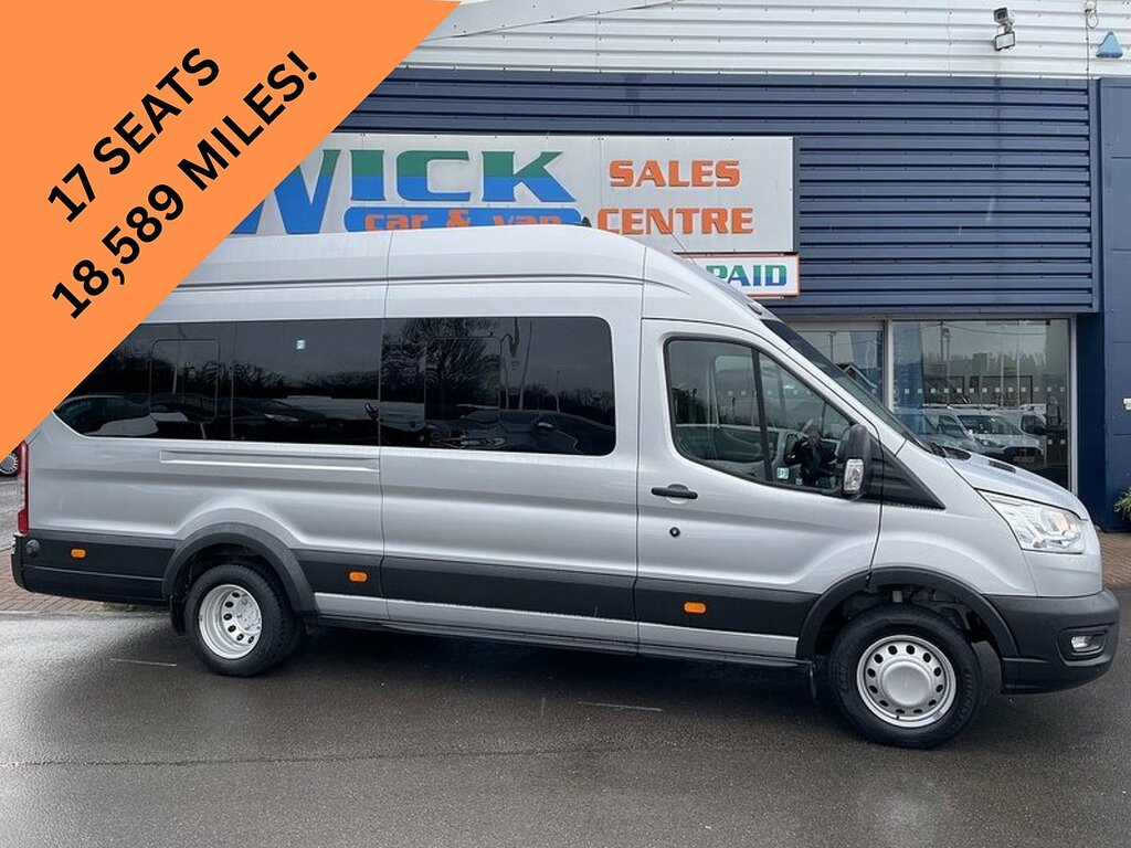 Ford Transit Custom 2.0 460 Ecoblue Trend Minibus Double Cab Diese YS70AUR Silver