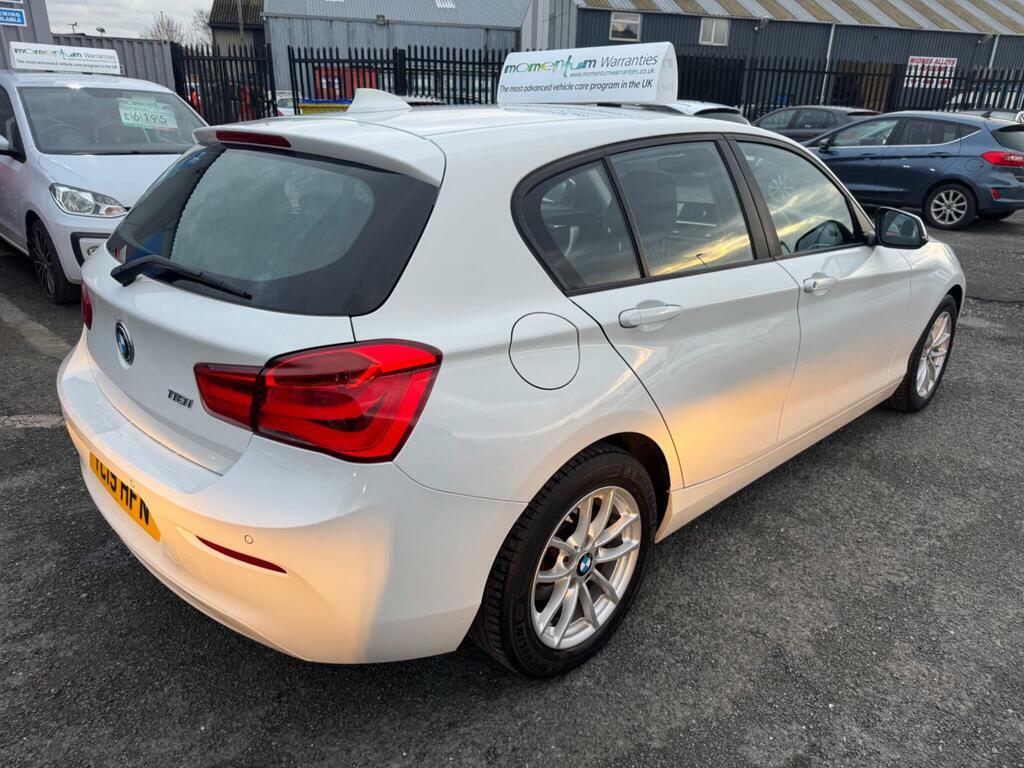 BMW 1 Series 1.5 118I Se Business Euro 6 S S YC19HFN White #5