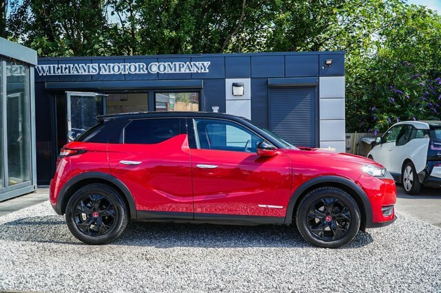 DS DS 3 Crossback 2019 1.2 Puretech Performance Line Crossback P Red #3