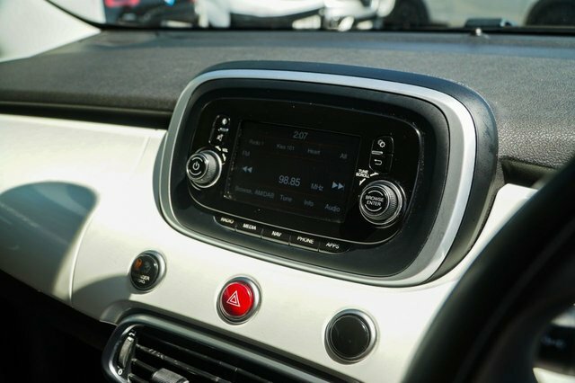 Fiat 500X 2016 1.6 E-torq Pop Star Suv Eur VA16VFS White #6