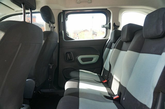 Citroen Berlingo 2019 1.2 Puretech Feel M Mpv Eur KV19GSO Grey #4