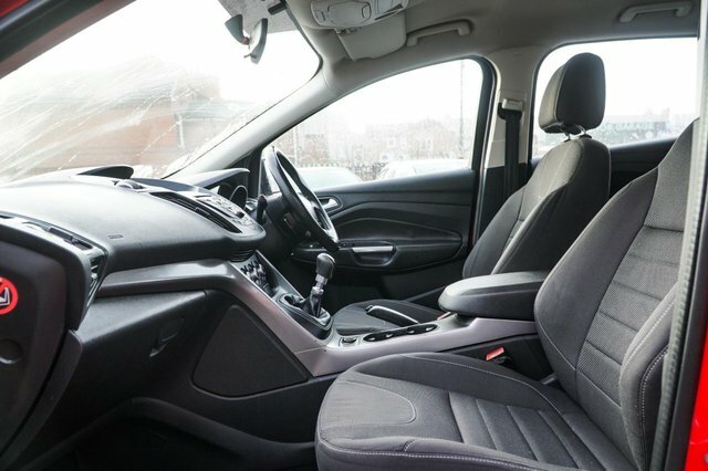 Ford Kuga 2013 1.6T Ecoboost Zetec Suv 2Wd Red #4